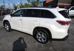 2016 Toyota Highlander - Thumbnail 10