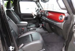 2020 Jeep Gladiator - Thumbnail 28