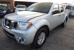 2018 Nissan Frontier - Thumbnail 4