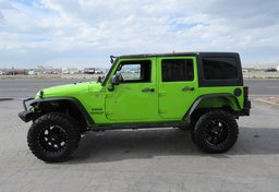 2012 Jeep Wrangler Unlimited - Thumbnail 5