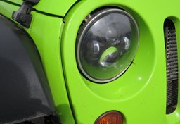 2012 Jeep Wrangler Unlimited - Thumbnail 19