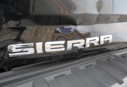 2015 GMC Sierra 1500 - Thumbnail 23