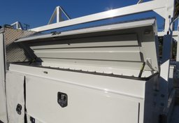 2020 Ford Super Duty F-550 DRW - Thumbnail 18