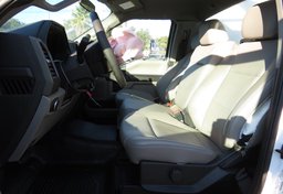 2020 Ford Super Duty F-550 DRW - Thumbnail 33