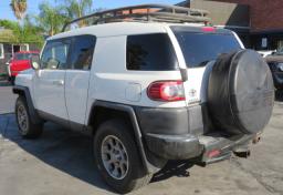 2012 Toyota FJ Cruiser - Thumbnail 9