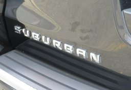 2015 Chevrolet Suburban - Thumbnail 17