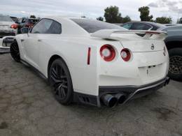 Picture of 2017 Nissan GT-R