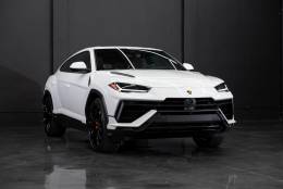 Picture of 2023 Lamborghini Urus