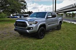 Picture of 2021 Toyota Tacoma