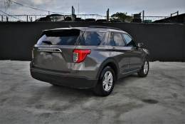 Picture of 2021 Ford Explorer