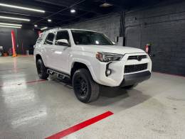 Picture of 2019 Toyota 4Runner