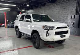 Picture of 2019 Toyota 4Runner