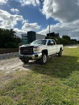 Picture of 2019 GMC Sierra 2500HD