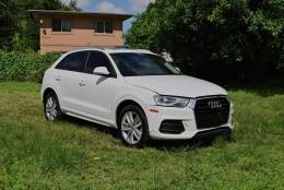 Picture of 2017 Audi Q3