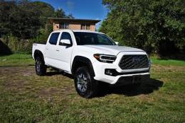 Picture of 2023 Toyota Tacoma 4WD