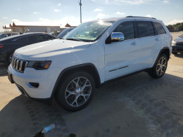 Picture of 2020 Jeep Grand Cherokee