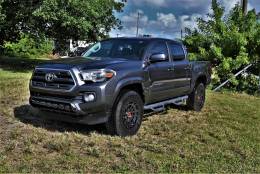 Picture of 2016 Toyota Tacoma