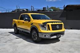 Picture of 2017 Nissan Titan