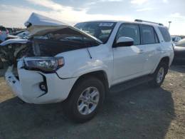 Picture of 2022 Toyota 4Runner