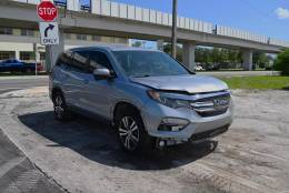 Picture of 2016 Honda Pilot