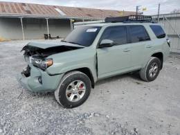 Picture of 2022 Toyota 4Runner