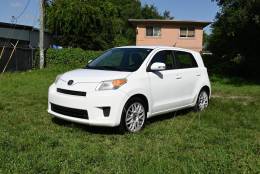 Picture of 2009 Scion xD