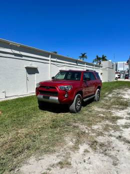 Picture of 2019 Toyota 4Runner