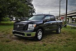 Picture of 2019 Nissan Titan