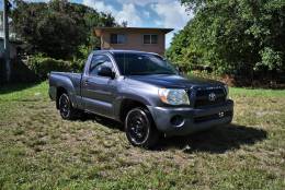 Picture of 2011 Toyota Tacoma