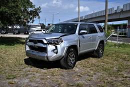 Picture of 2019 Toyota 4Runner