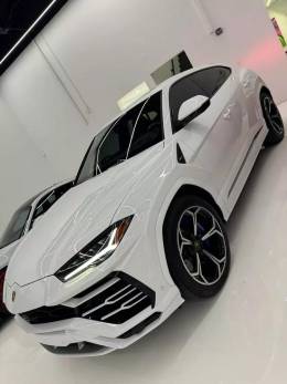 Picture of 2020 Lamborghini Urus