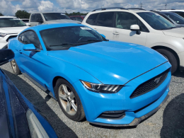 Picture of 2017 Ford Mustang