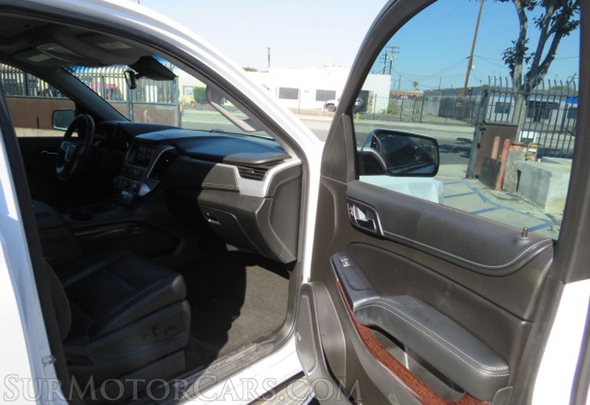 2017 GMC Yukon - Image 21