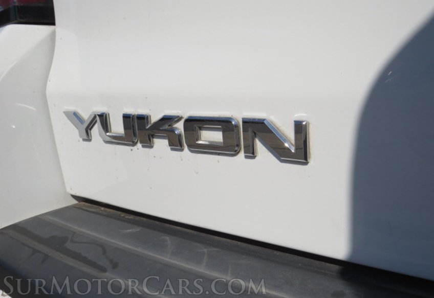 2017 GMC Yukon - Image 16