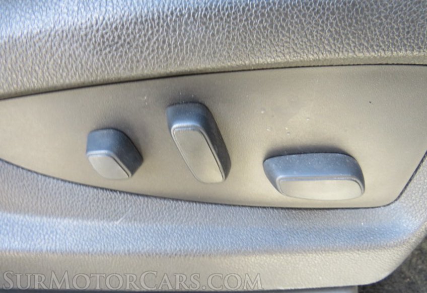 2017 GMC Yukon - Image 56