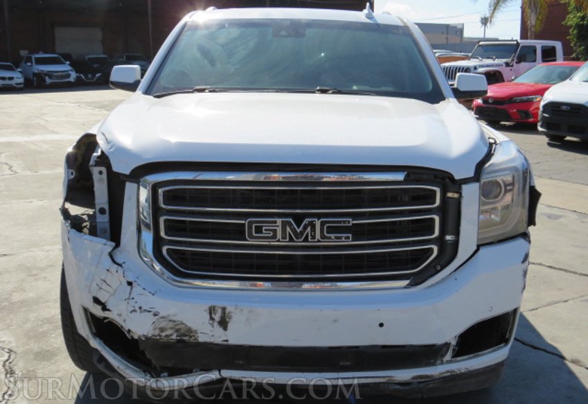 2017 GMC Yukon - Image 12