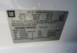 2017 GMC Yukon - Image 61