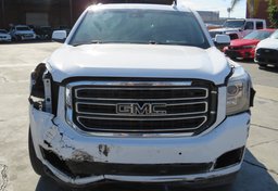 2017 GMC Yukon - Image 12