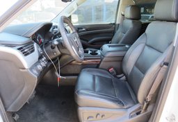 2017 GMC Yukon - Image 24