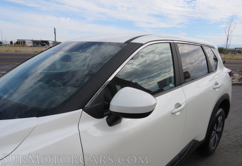 2023 Nissan Rogue - Image 15