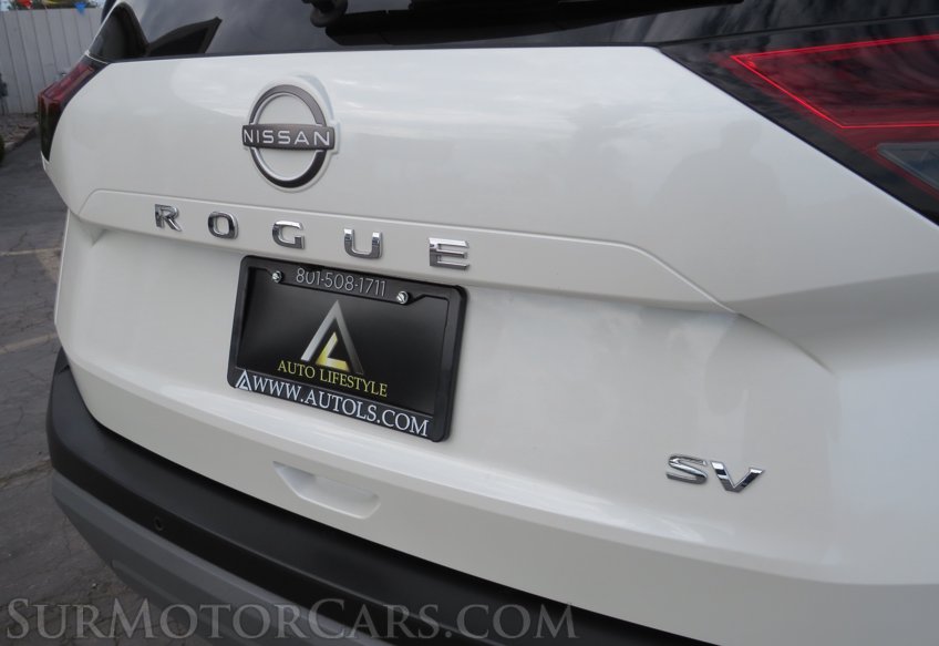 2023 Nissan Rogue - Image 18