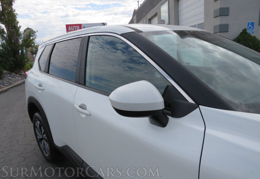 2023 Nissan Rogue - Image 17