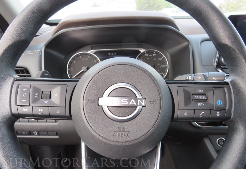 2023 Nissan Rogue - Image 35