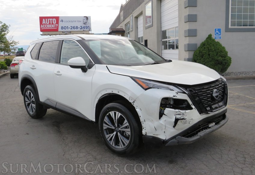 2023 Nissan Rogue - Image 4