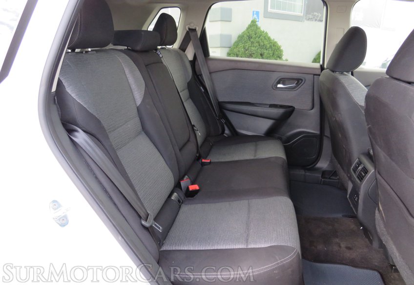 2023 Nissan Rogue - Image 30