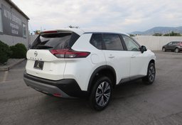 2023 Nissan Rogue - Image 6