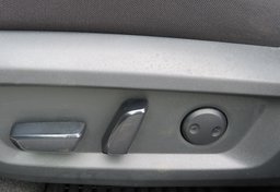 2023 Nissan Rogue - Image 48