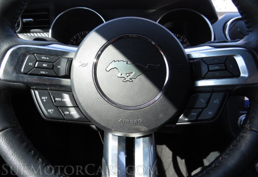 2021 Ford Mustang - Image 30