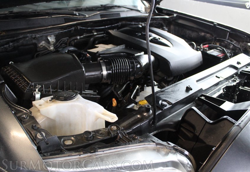 2017 Toyota Tacoma 4x4 SR V6 - Image 49