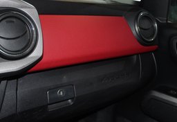 2017 Toyota Tacoma 4x4 SR V6 - Image 36